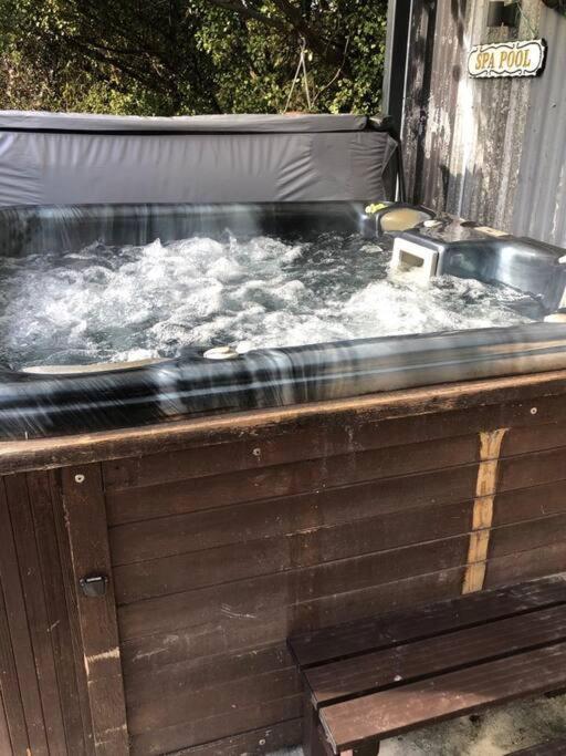 Fantail At Bluestone Retreat Villa Leeston Екстериор снимка