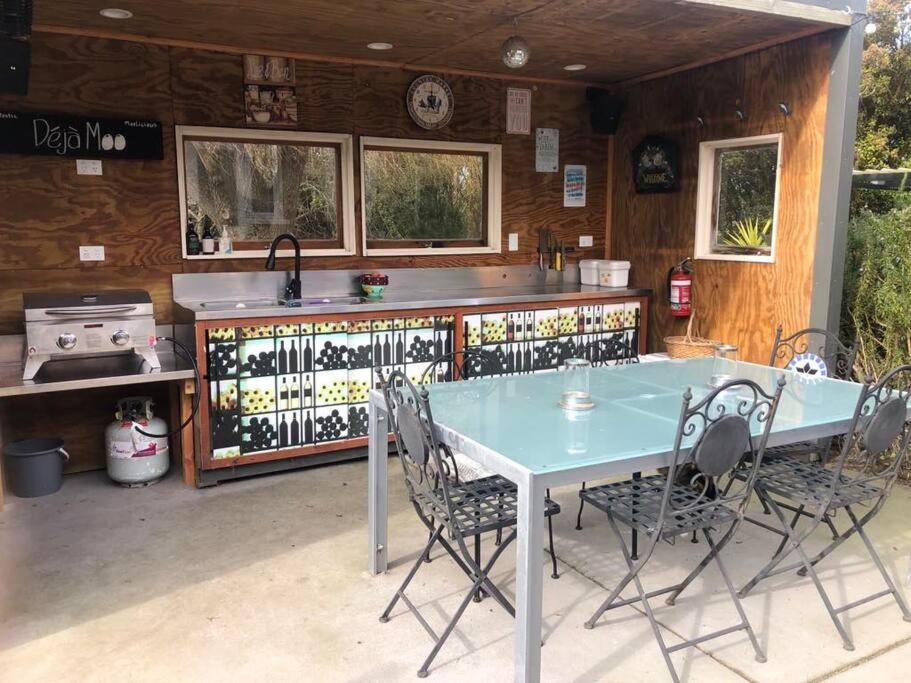 Fantail At Bluestone Retreat Villa Leeston Екстериор снимка